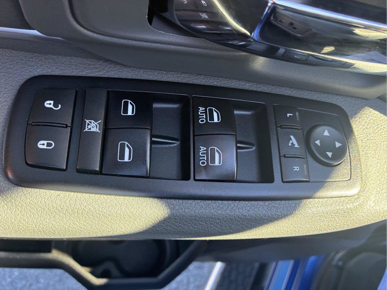 Used 2017 RAM 2500 Big Horn AWD/4WD image 15