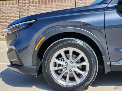 Certified 2023 Honda CR-V EX-L image 10