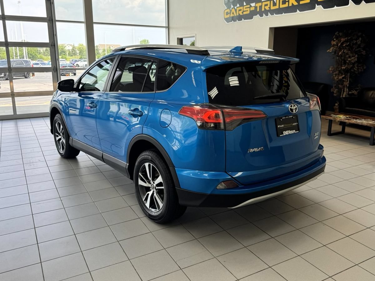 Used 2016 Toyota RAV4 XLE AWD/4WD image 53