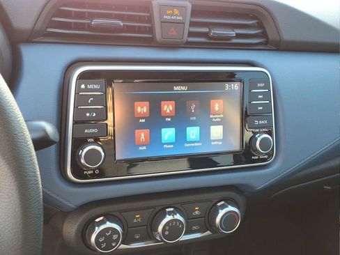 New 2025 Nissan Versa SV w/ Trunk Package FWD image 16