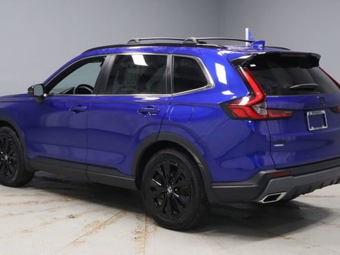 Used 2024 Honda CR-V Sport Touring image 9