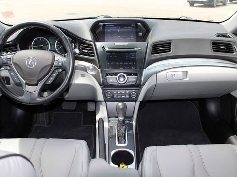Used 2020 Acura ILX image 8