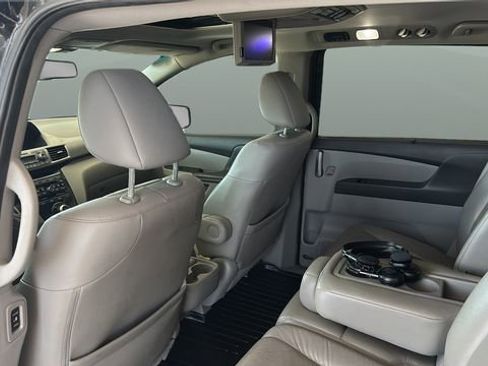 Used 2011 Honda Odyssey EX-L image 17