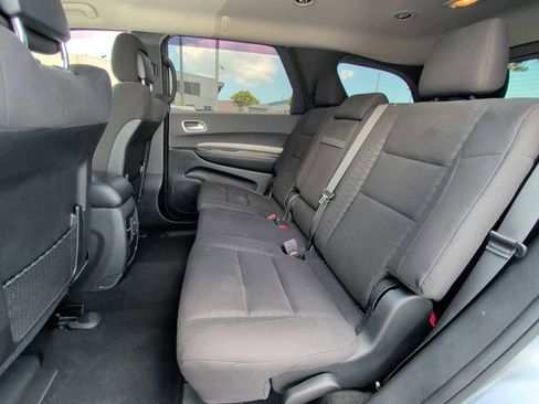 Used 2019 Dodge Durango SXT w/ 3rd Row Seating Group RWD image 22