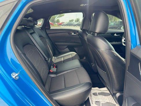 Used 2024 Kia Forte GT-Line w/ GT-Line Premium Package FWD image 10