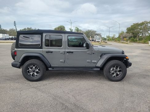 Used 2020 Jeep Wrangler Unlimited Sport S image 5