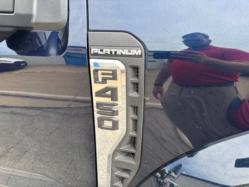 Used 2025 Ford F450 Platinum w/ Platinum Plus Package AWD/4WD image 45