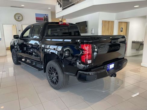 New 2026 Chevrolet Colorado W/T w/ WT Custom Package RWD image 4
