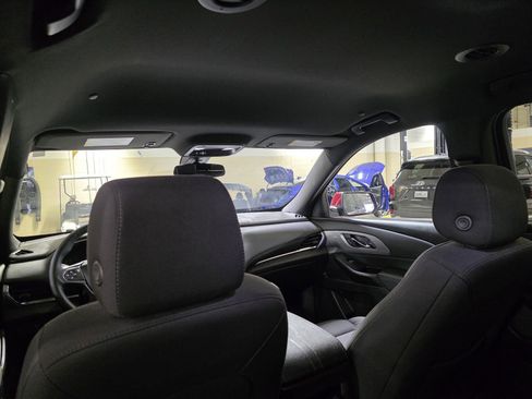 Used 2023 Chevrolet Traverse LT w/ LPO, Floor Liner Package image 16