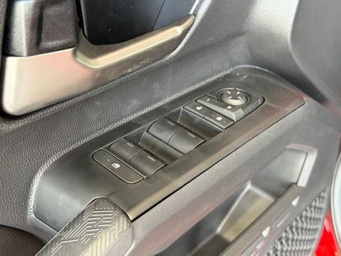 New 2025 Toyota Tacoma TRD Off-Road image 16