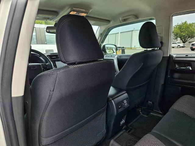 Used 2022 Toyota 4Runner Trail Special Edition AWD/4WD image 21