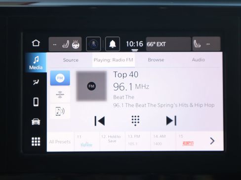 Used 2024 Chrysler Voyager LX FWD image 39