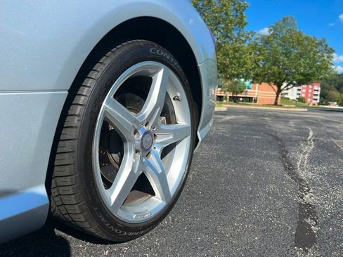 Used 2013 Mercedes-Benz SL 550 image 16