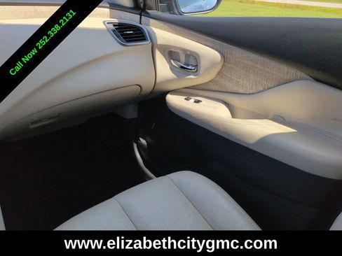 Used 2024 Nissan Murano SL w/ Cargo Package FWD image 18
