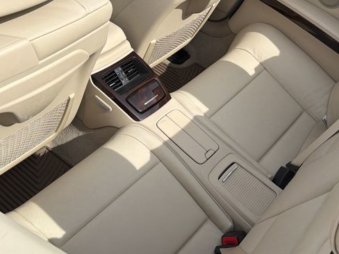 Used 2012 BMW 328i Convertible image 6