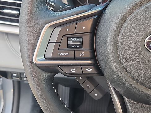 Used 2022 Subaru Legacy Limited w/ Popular Package #3 image 20