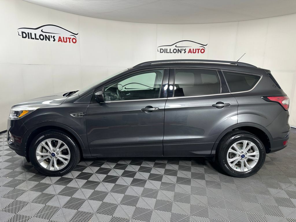 Used 2018 Ford Escape SE AWD/4WD image 3