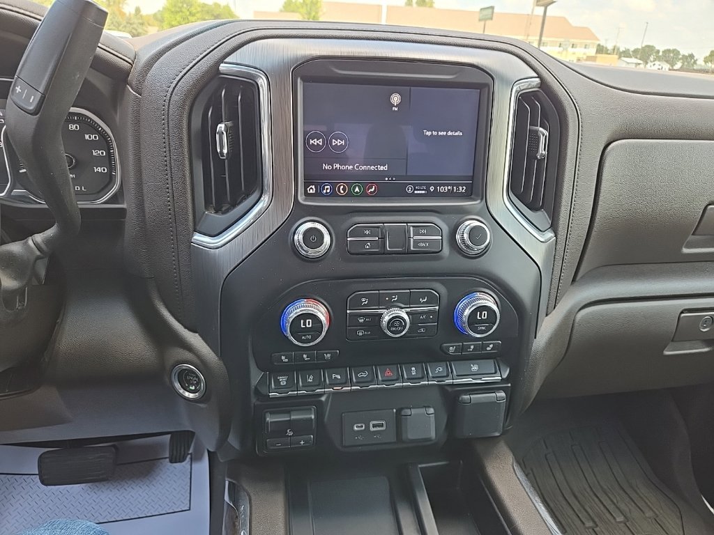 Used 2023 GMC Sierra 3500 Denali AWD/4WD image 25