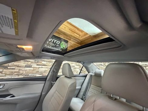 Used 2016 Toyota Camry XLE w/ Moonroof Package FWD image 27