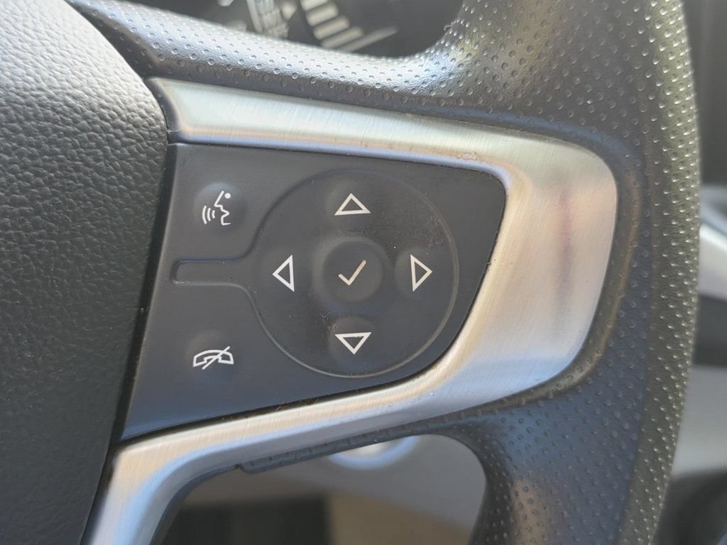 Used 2022 GMC Terrain SLE FWD image 22