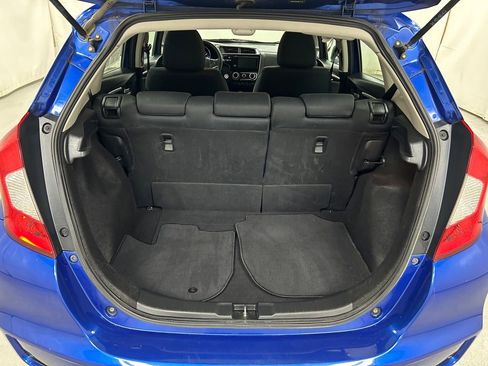 Used 2018 Honda Fit EX image 11