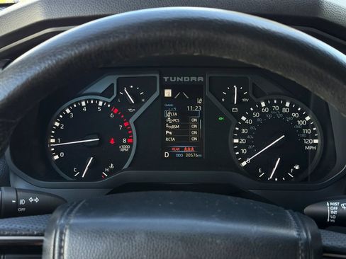 Used 2022 Toyota Tundra Limited AWD/4WD image 13