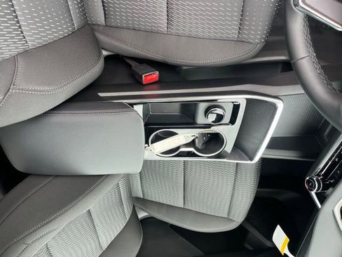 New 2026 Chevrolet Equinox LT w/ Safety and Technology Package image 23