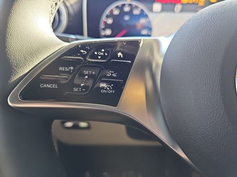 New 2026 Mercedes-Benz GLC 300 image 18