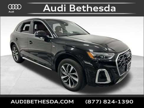 Certified 2023 Audi Q5 2.0T Premium w/ Convenience Package AWD/4WD image 1