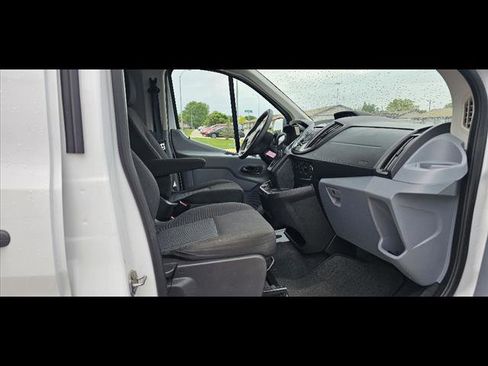 Used 2018 Ford Transit 350 XLT image 10