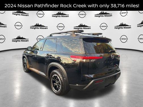 Used 2024 Nissan Pathfinder Rock Creek AWD/4WD image 3