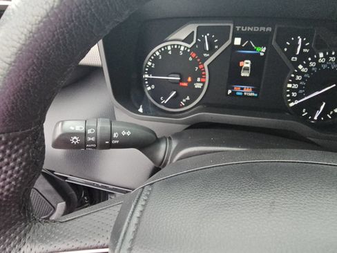 Used 2022 Toyota Tundra Limited AWD/4WD image 14