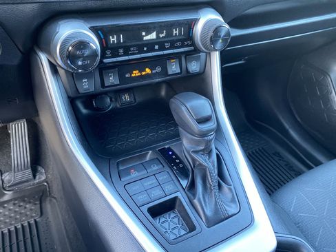 Used 2024 Toyota RAV4 XLE w/ Weather Package image 37