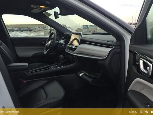 Used 2024 Jeep Compass Limited AWD/4WD image 11