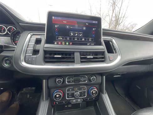 Used 2021 Chevrolet Tahoe LT w/ LT Signature Package image 19