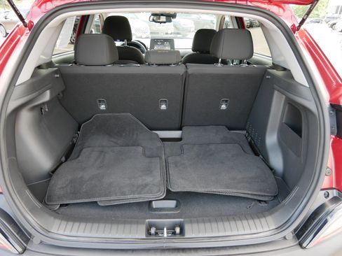 Certified 2023 Hyundai Kona SEL AWD/4WD image 18
