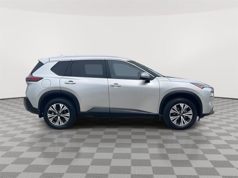 Used 2023 Nissan Rogue SV w/ SV Premium B Package AWD/4WD image 4