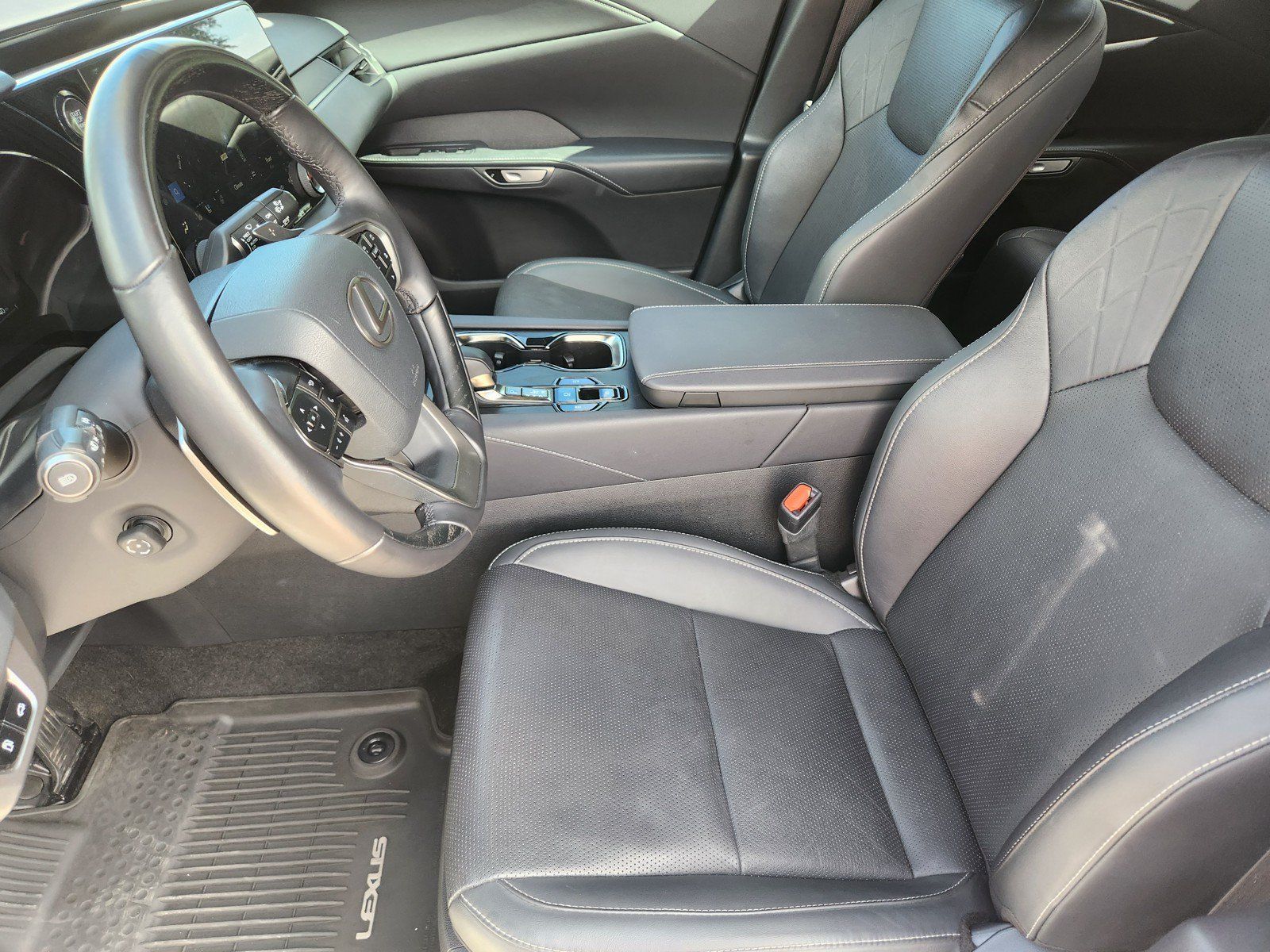 Used 2025 Lexus RX 350 Premium Plus FWD image 11