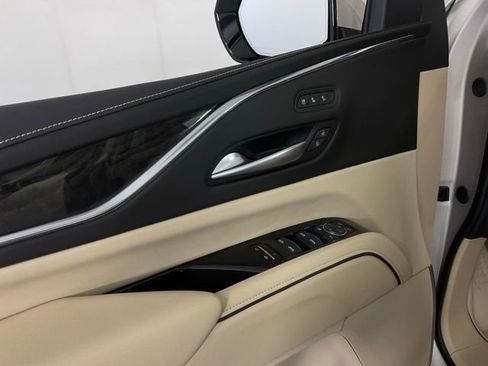 Certified 2024 Cadillac Escalade Premium Luxury w/ Performance Package image 25