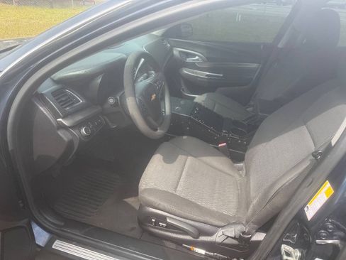 Used 2014 Chevrolet Caprice RWD image 6