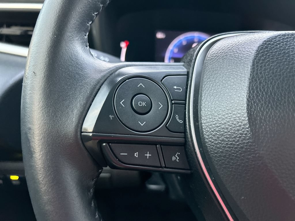 Used 2026 Toyota Corolla SE FWD image 15