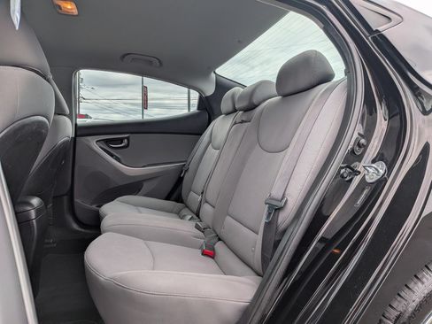 Used 2013 Hyundai Elantra GLS FWD image 6