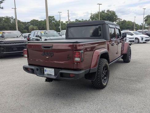 Used 2021 Jeep Gladiator Sport AWD/4WD image 10