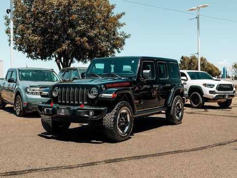 Used 2021 Jeep Wrangler Unlimited Rubicon AWD/4WD image 3