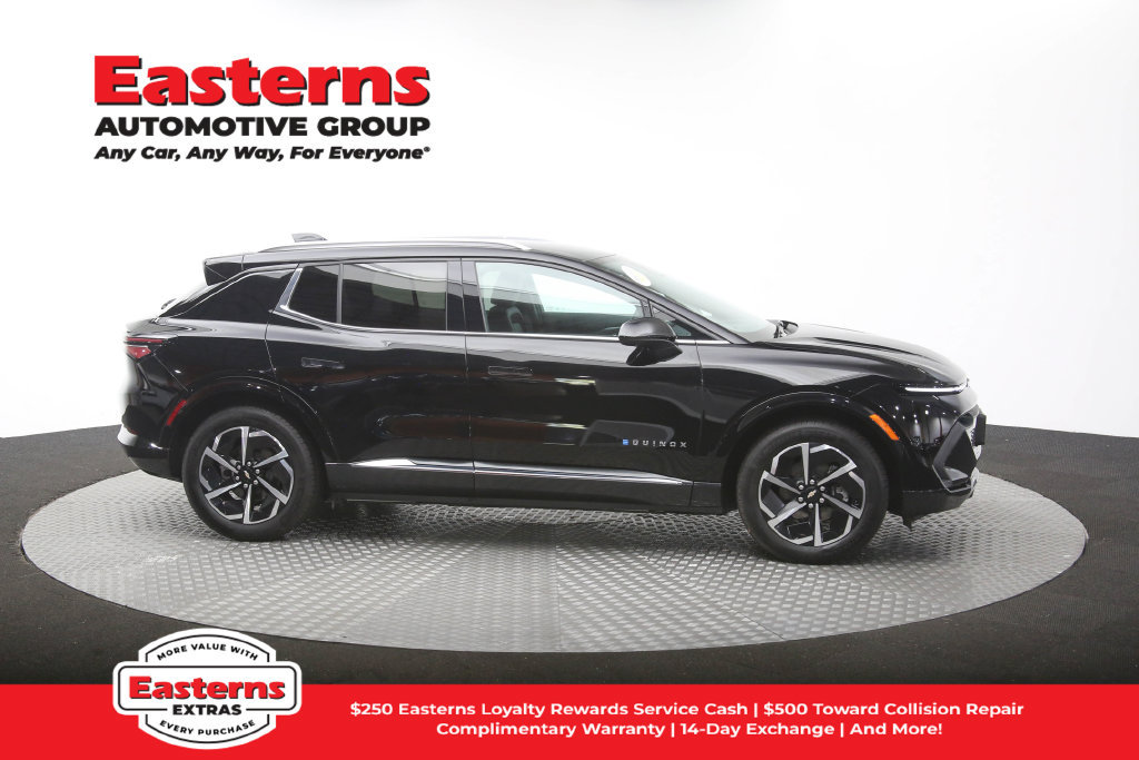 Used 2024 Chevrolet Equinox EV LT FWD image 43