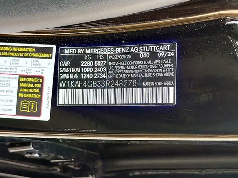 Used 2025 Mercedes-Benz C 300 Sedan image 45