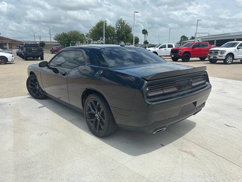Used 2021 Dodge Challenger SXT w/ Blacktop Package RWD image 5