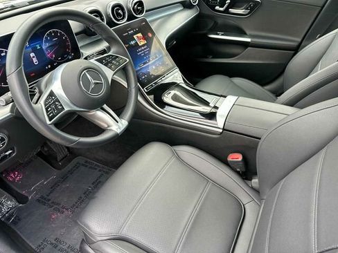 Used 2025 Mercedes-Benz C 300 Sedan image 11