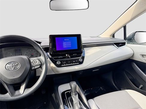 Used 2023 Toyota Corolla LE w/ LE Convenience Package image 22