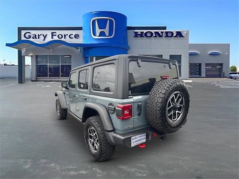 Used 2024 Jeep Wrangler Unlimited Rubicon w/ Safety Group image 3